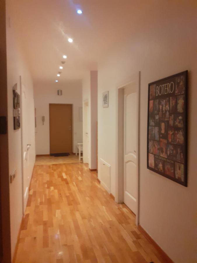 Luxury Apartment In Skyscraper Wilno Zewnętrze zdjęcie