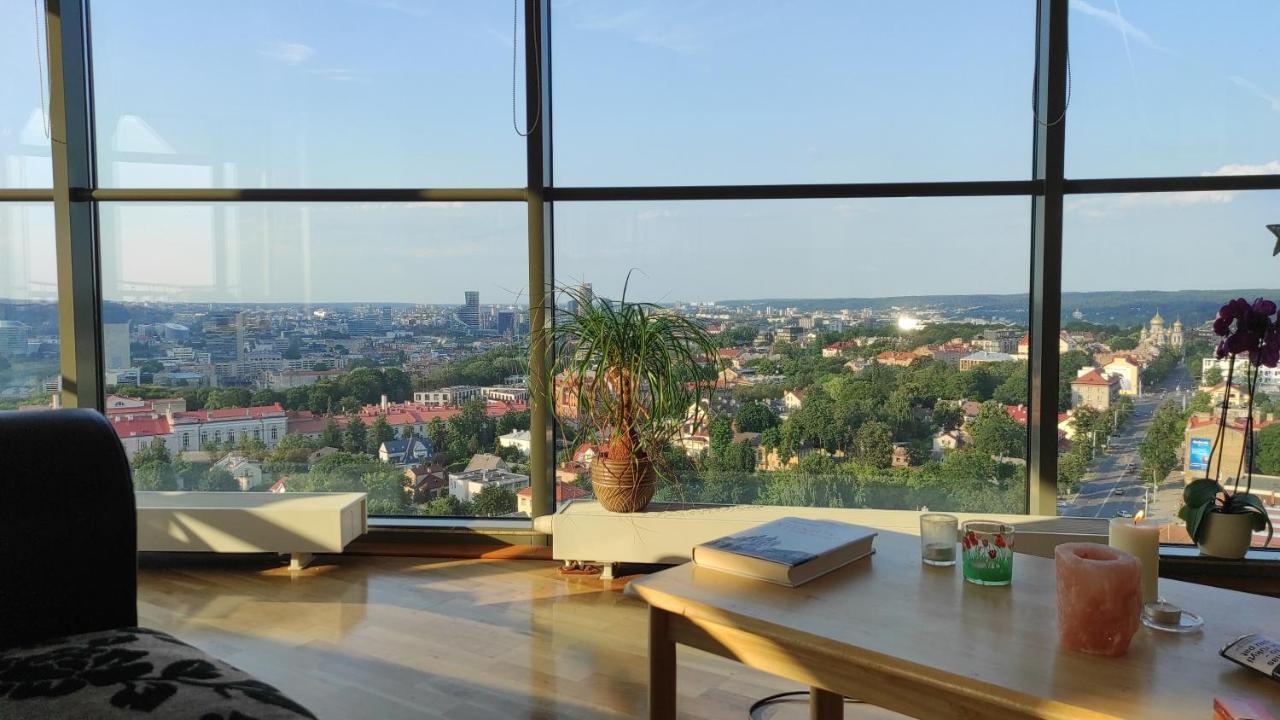 Luxury Apartment In Skyscraper Wilno Zewnętrze zdjęcie